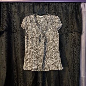 Tahari Women's Collared Animal Print Button Up Cap Sleeve Blouse Size M